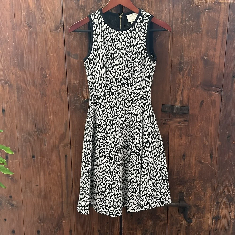 Kate Spade New York sleeveless leopard-print fit & flare dress XXSmall - Picture 3 of 10